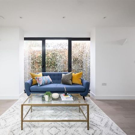 Cozy Leyton House With Garden And Small Terrace 런던 외부 사진